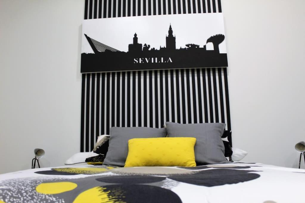 Smarttrip Apartment เซบีญา ภายนอก รูปภาพ