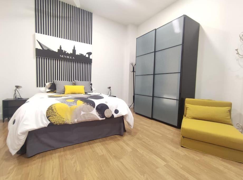 Smarttrip Apartment เซบีญา ภายนอก รูปภาพ