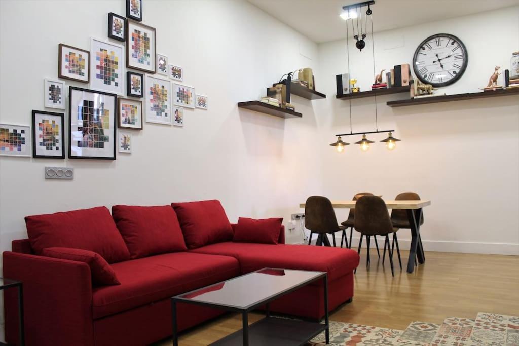 Smarttrip Apartment เซบีญา ภายนอก รูปภาพ